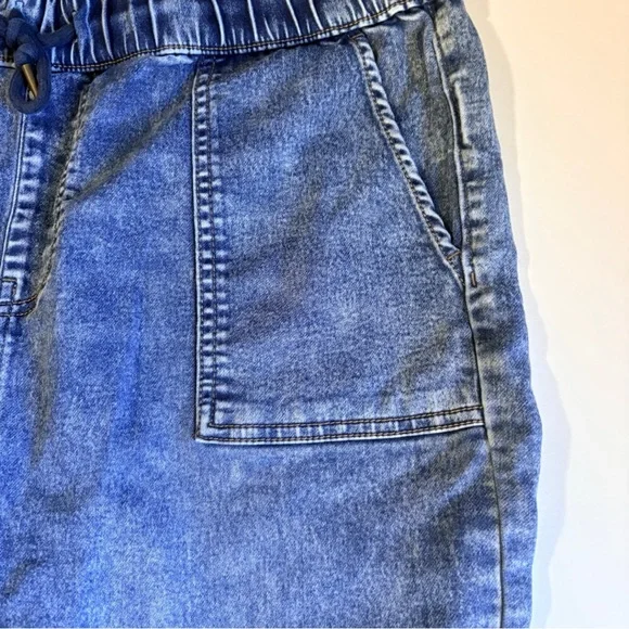 PajamaJeans Pull On Denim Jogger Jeans Large - Picture 2 of 9